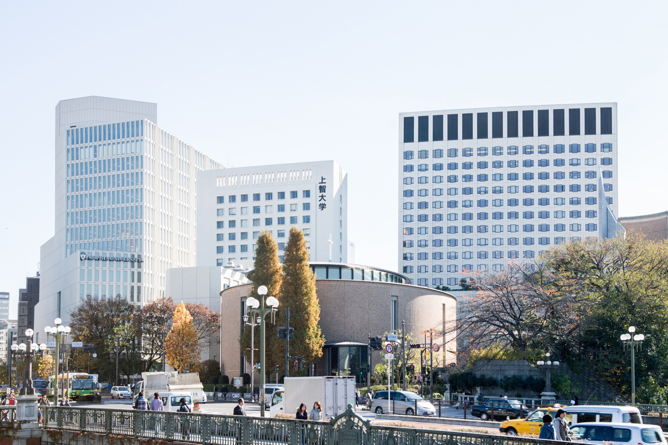 Ended Sophia University United Nations Weeks October 海外に暮らす学生のための 日本の大学への進学 留学ガイド