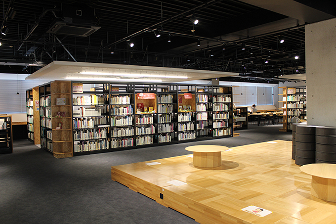 桜美林大学　東京ひなたやまキャンパスの図書館